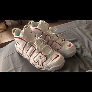 Nike Uptempo
